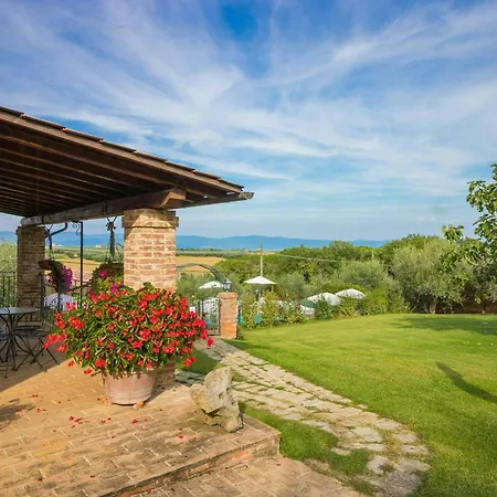 Rural With Views Of Trasimeno Gioiella